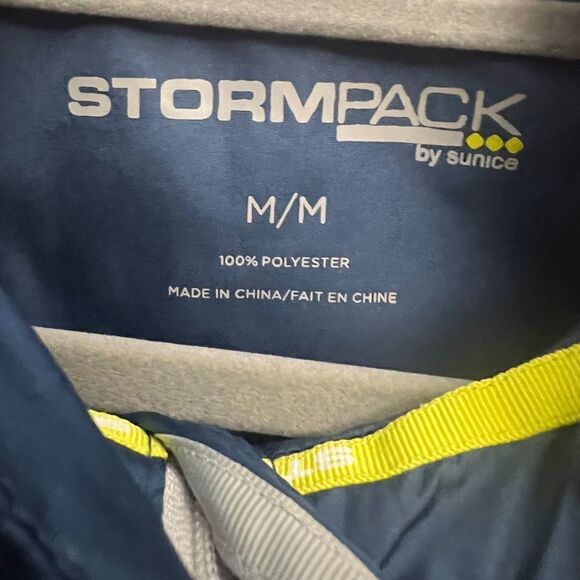 Sunice Stormpack Full Zip Windbreaker Jacket - Picture 4 of 8